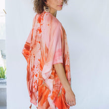 Load image into Gallery viewer, SANDILOU Artisan Hand Painted Kimono Cover